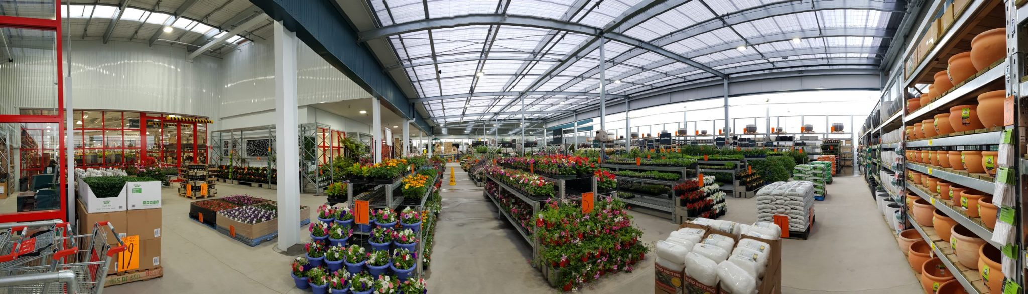 BUNNINGS WAREHOUSE, CHRISTCHURCH AIRPORT OPENS 3 MONTHS AHEAD OF